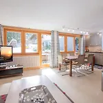 Sole 3 Apartment